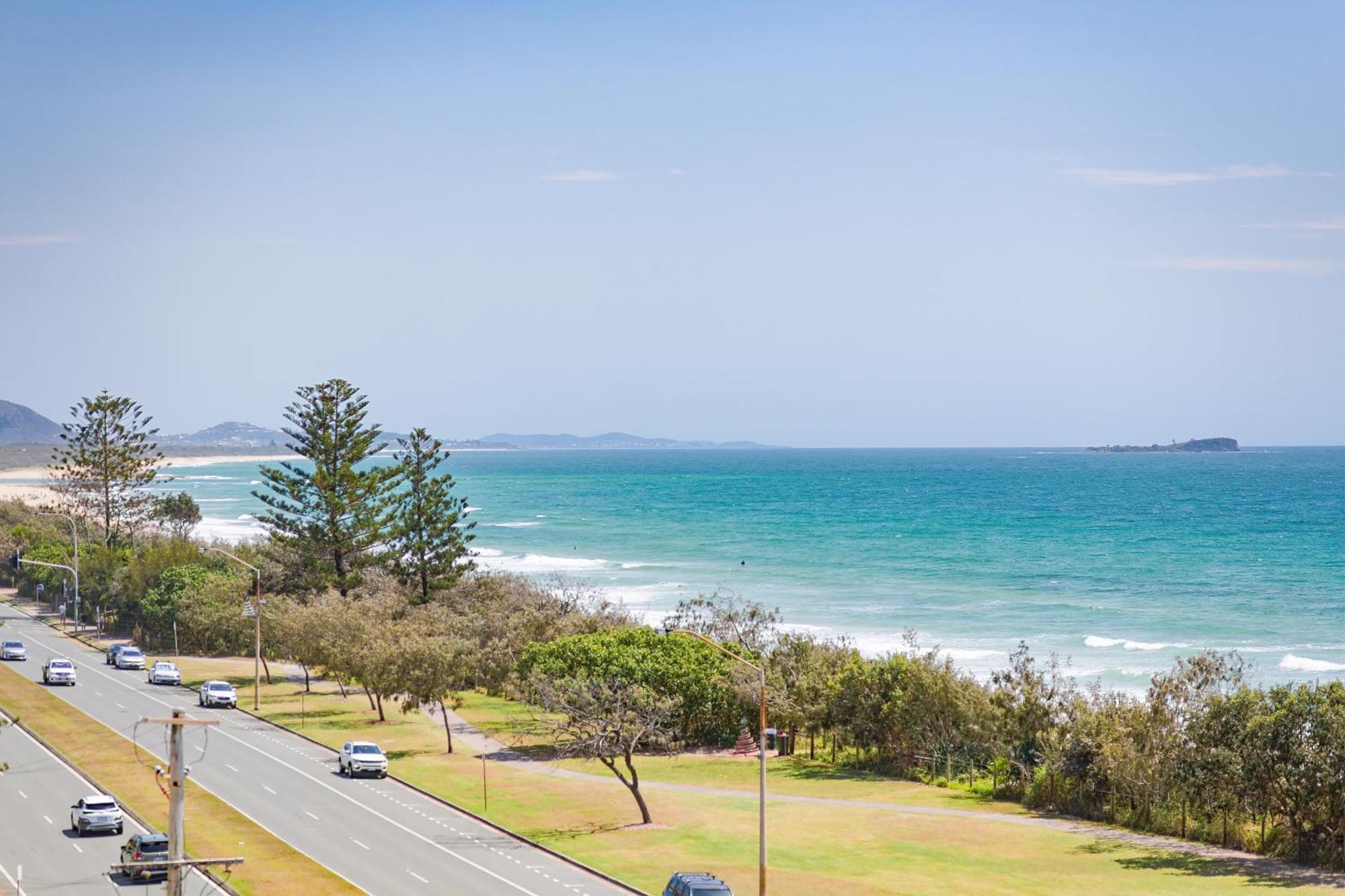 Alex Seaside Resort Alexandra Headland Bagian luar foto