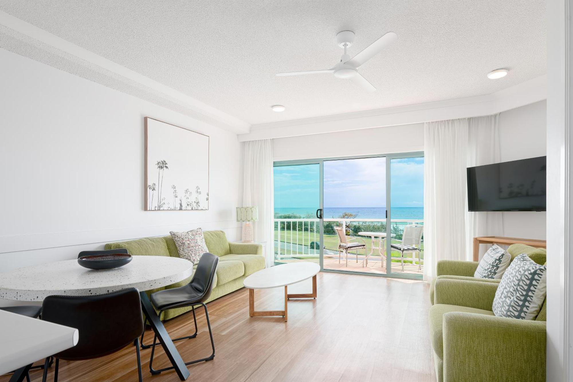Alex Seaside Resort Alexandra Headland Bagian luar foto